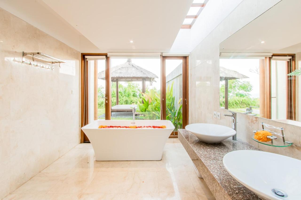 Villa Vivo E By Bali Prime Hospitality Ungasan Eksteriør bilde